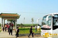 遂溪:500多万元建农村候车亭